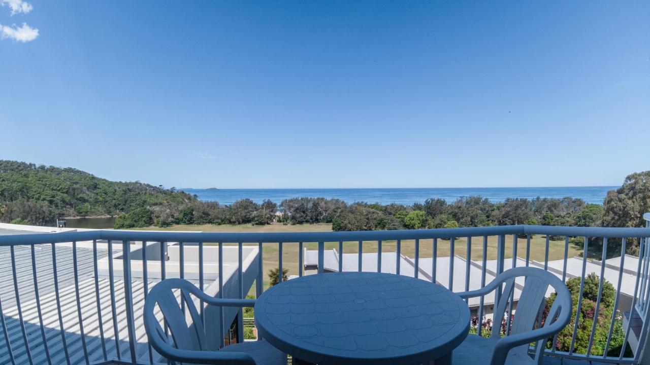 Absolute Beachfront Opal Cove Resort Korora Eksteriør bilde