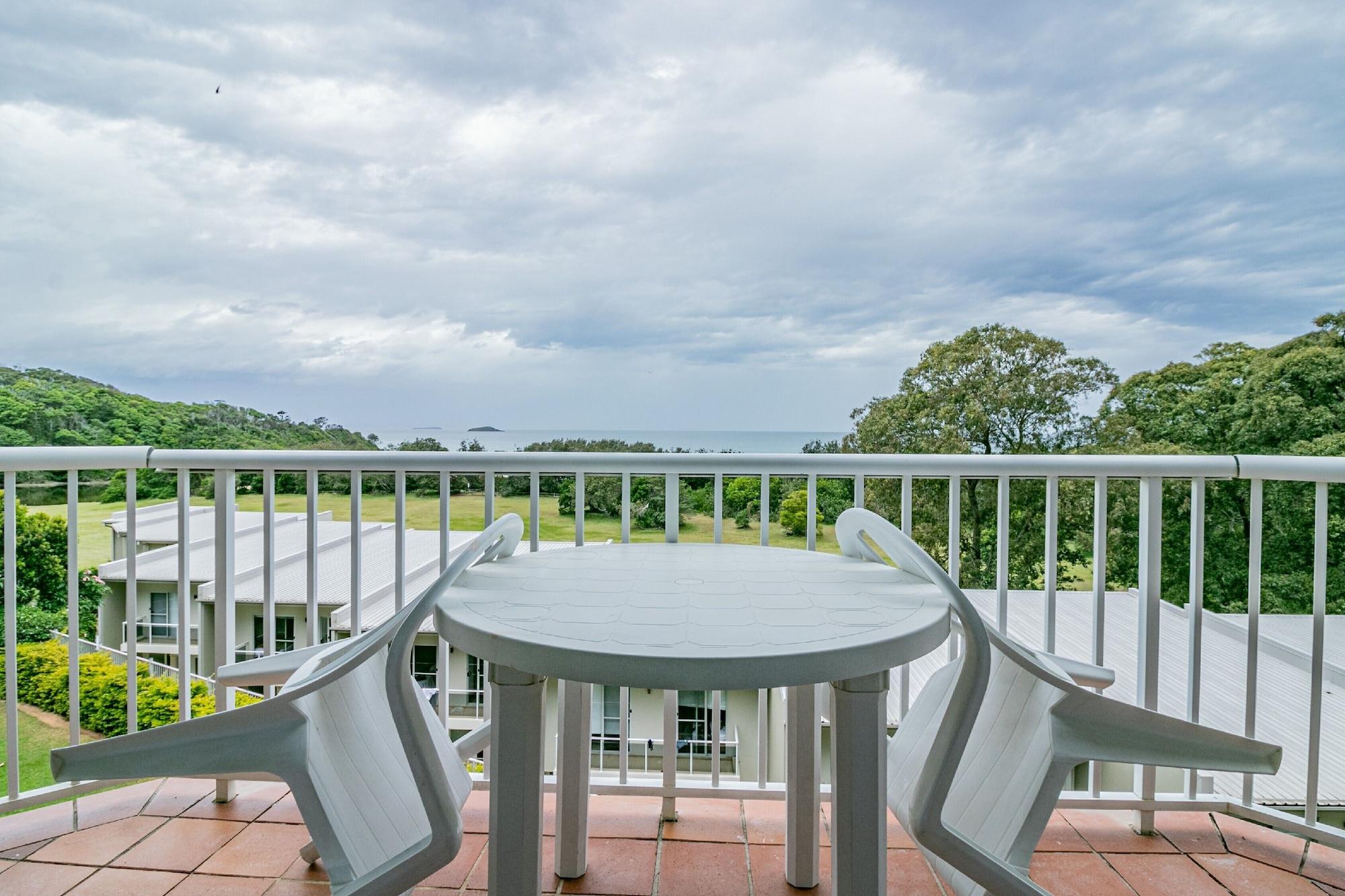 Absolute Beachfront Opal Cove Resort Korora Eksteriør bilde