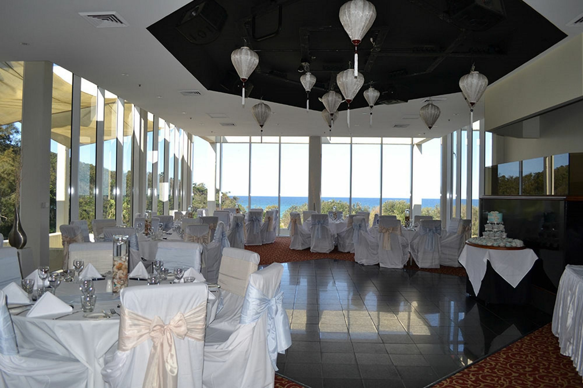 Absolute Beachfront Opal Cove Resort Korora Eksteriør bilde